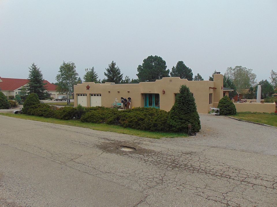 1st image of 101 Mesa Vista Ln