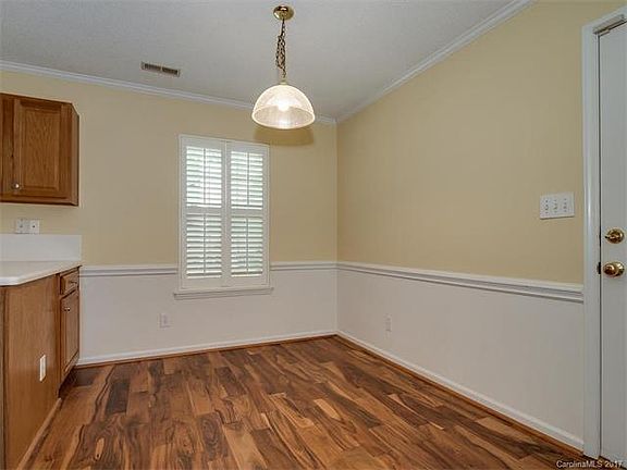 5th image of 8936 Cypress Forest Dr