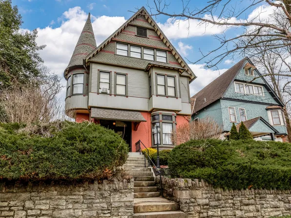 634 Greenup St, Covington, KY 41011