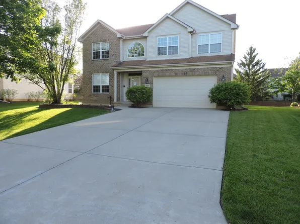2906 Glenarye Dr, Lindenhurst, IL 60046