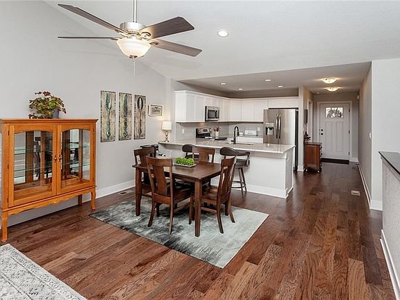 4th image of 1406 NE Falstaff Ln