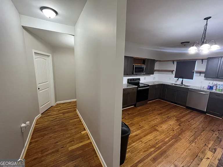 3 Beech St — Photo 11