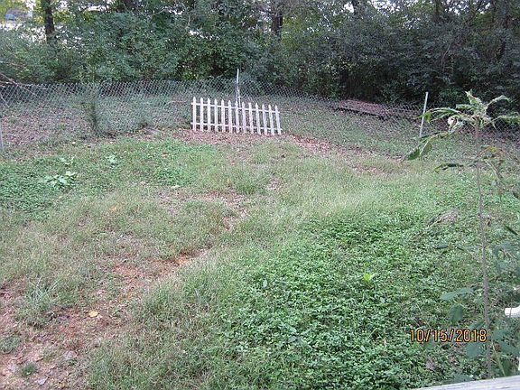 3rd image of 5700 Gaboury Ln
