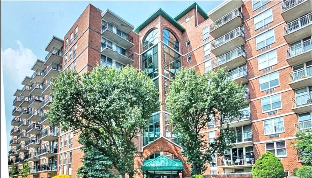 1 bed, 827 sqft, $2,800 — Photo 1