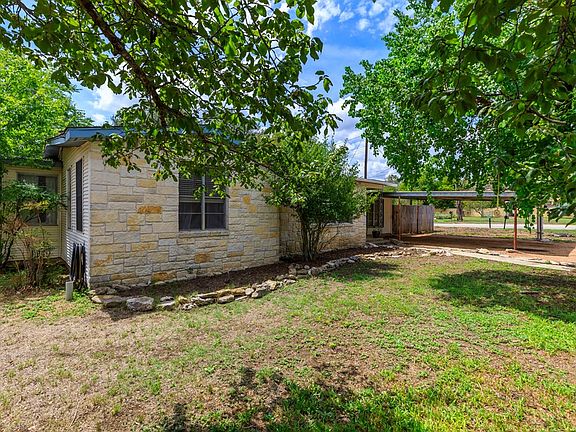 4th image of 607 W Cypress