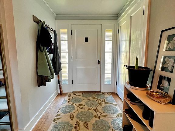 4th image of 913 N Jeffries Street