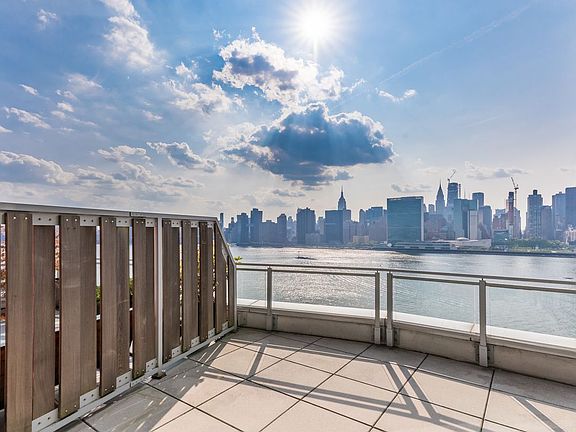 5th image of 46-30 Center Blvd Penthouse 5