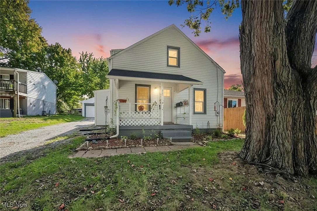 1328 Alphada Ave photo 1