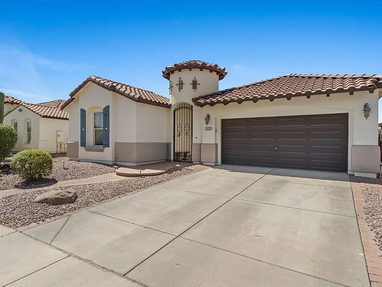 2435 E Desert Broom Pl — Photo 6