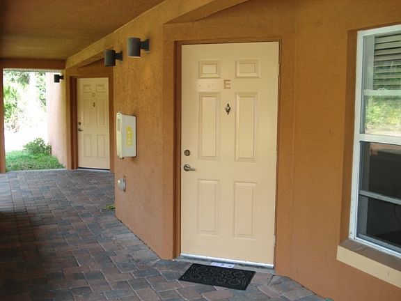3rd image of 4600 E Moody Blvd Building 10E