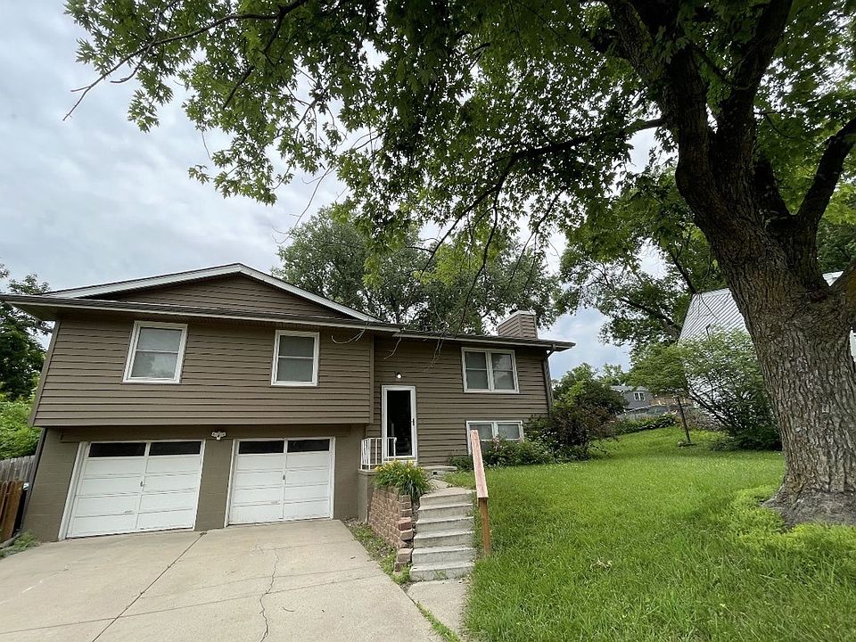 1st image of 15112 Lincoln Cir