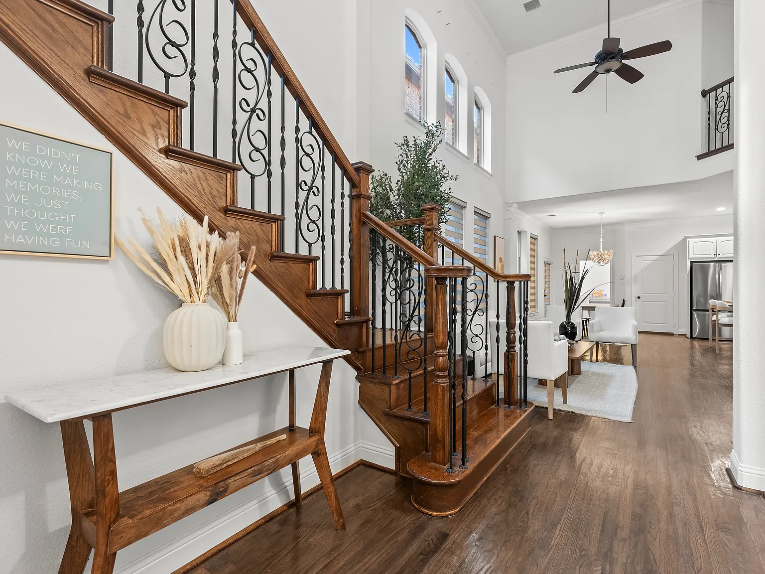215 Palacio St — Photo 2