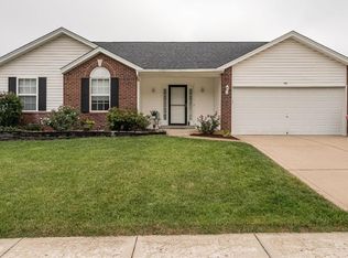 1191 Sweeping Oaks Dr, Saint Charles, MO 63304