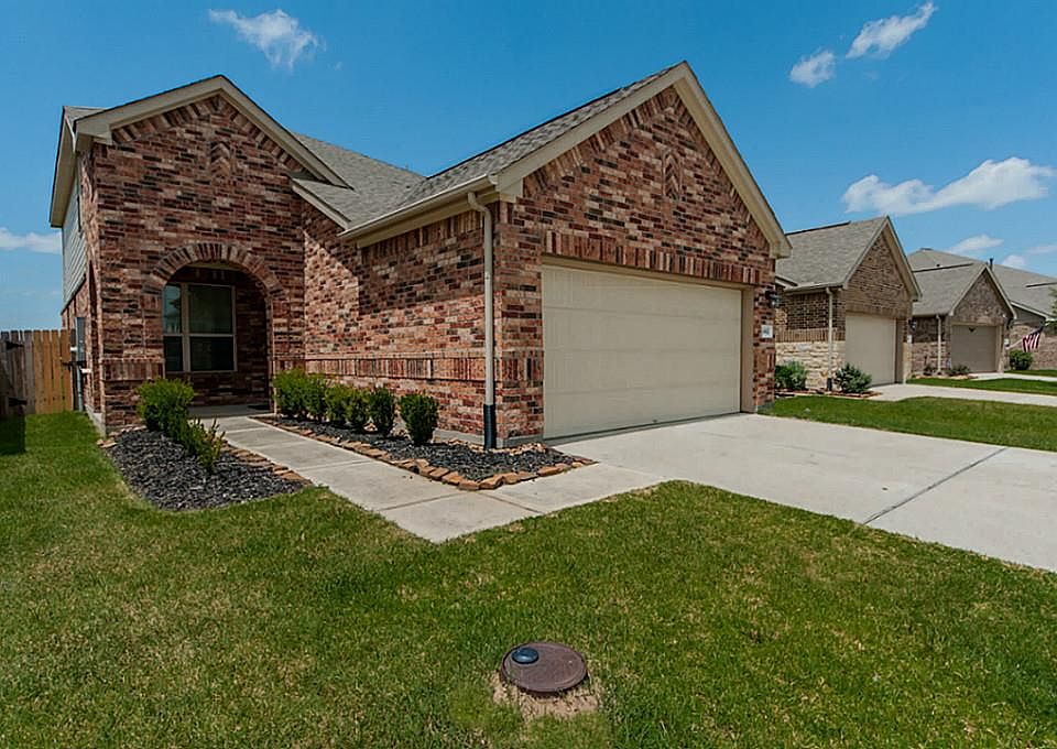 1st image of 6852 Dogwood Cliff Ln