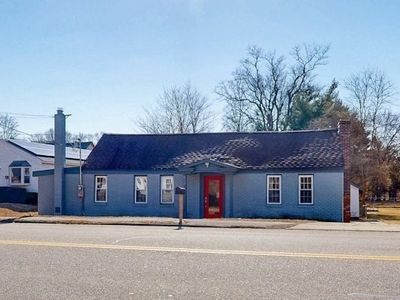 412 Newport Ave, Attleboro, MA, 02703