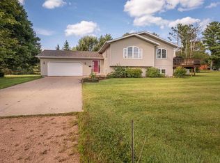 4922 Meadow Valley Dr, Vesper, WI 54489