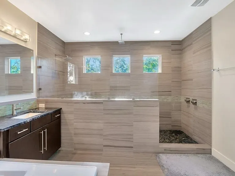 2706 W Trilby Ave — Photo 26