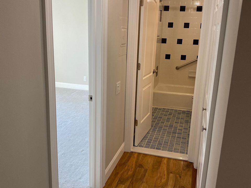 Fresh paint and beautiful Trim