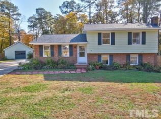 1702 Chestnut St, Apex, NC 27502