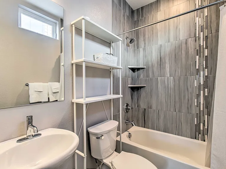 Nice shower head with tub-shower.