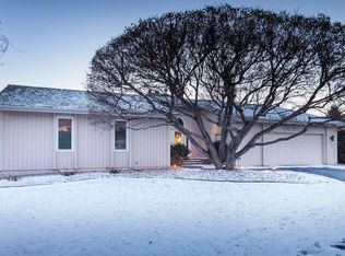 9712 Yukon Ct S, Minneapolis, MN 55438