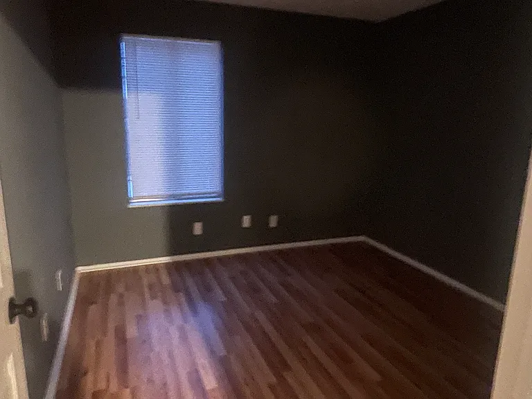 2232 Lincoln Ave — Photo 6