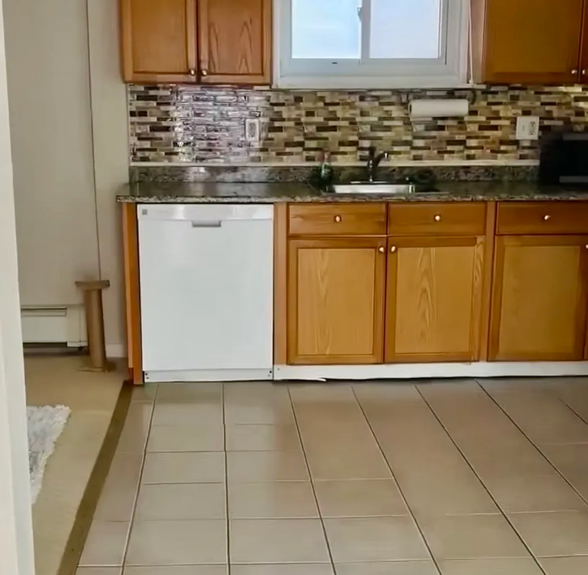2 bed, $2,400 — Photo 1