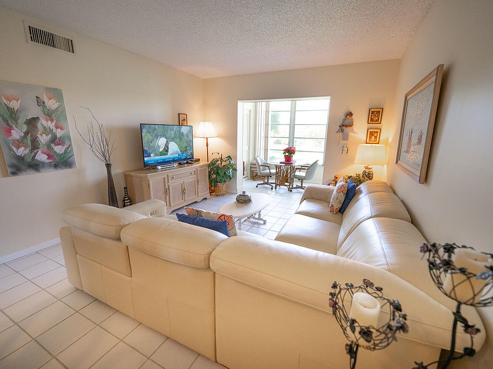 1st image of 2515 NE 1st Ct #3170