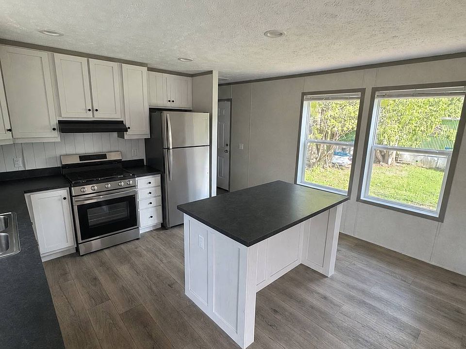 1st image of 6309 Oak Lane Ct #12
