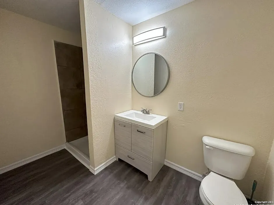 203 Fount Street - 203 F... — Photo 2