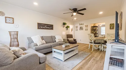 1421 Colin Kelly Dr Photo 1