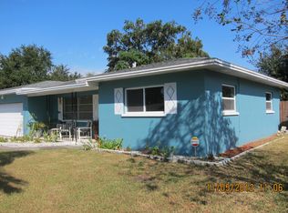 857 Emerson Dr, Dunedin, FL 34698