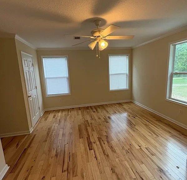101 Imperial Dr — Photo 18