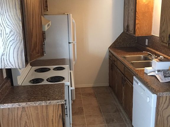 2nd image of 2111 NW Lindy Ave APT E5
