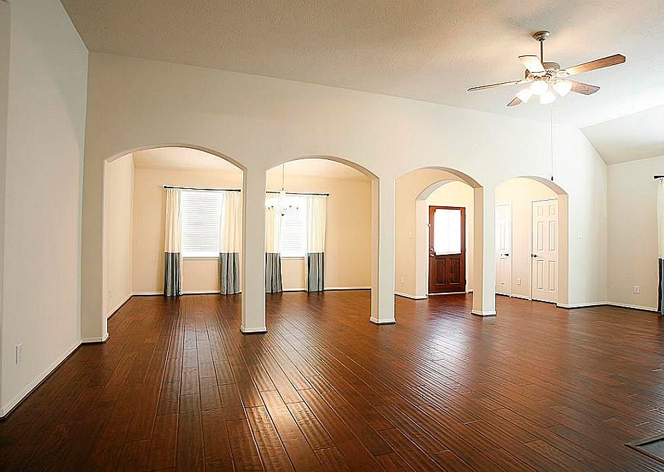 1st image of 2214 Palm Harbour Dr