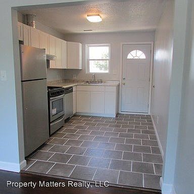 3rd image of 302 S Broad St APT 5