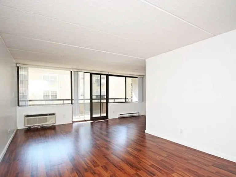 555 Gorge Rd #3B — Photo 5