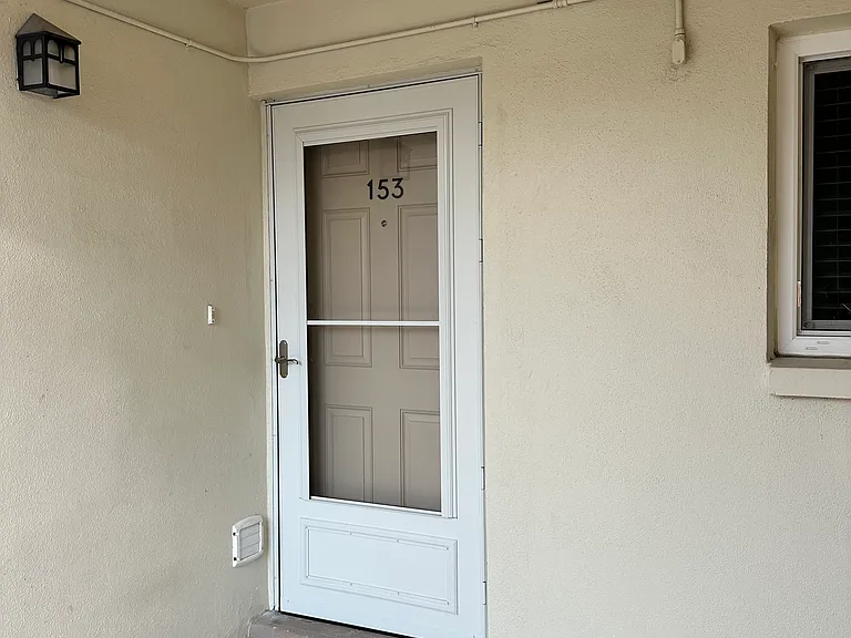 4550 Overlook Dr NE #153 — Photo 2