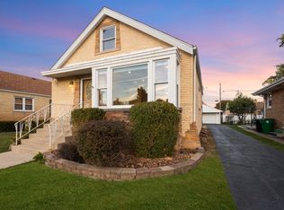 1907 Suffolk Ave, Westchester, IL 60154