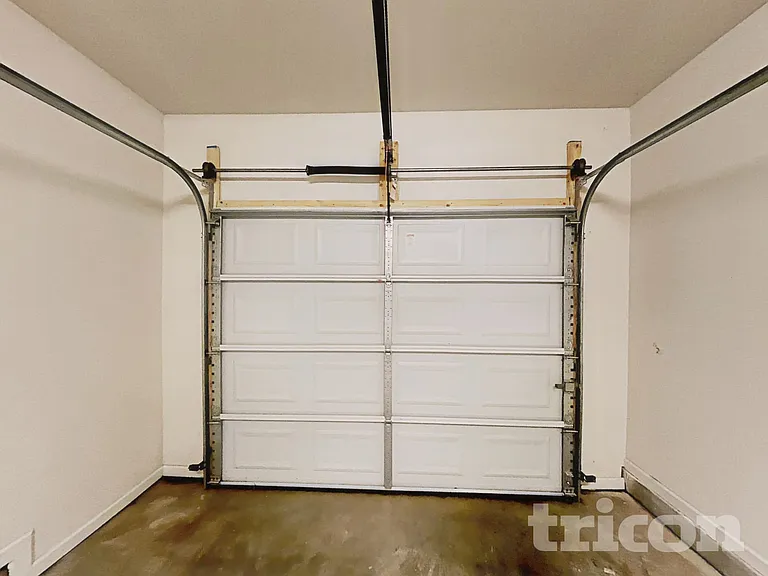 209 Ashmere Ct — Photo 21