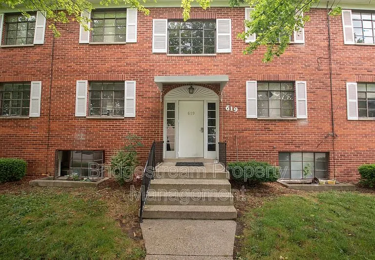 619 Gainsborough Rd #4 — Photo 7