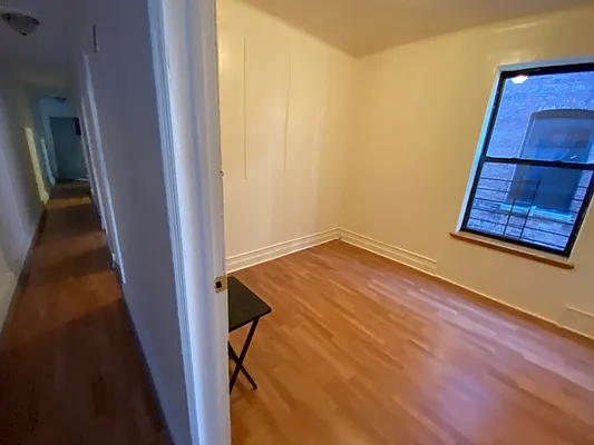 Sold by Voro, LLC | media 7