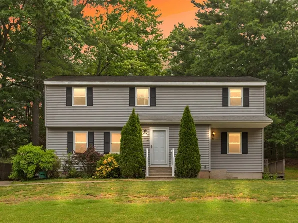 55-57 Pineneedle Ln, Mansfield, MA 02048