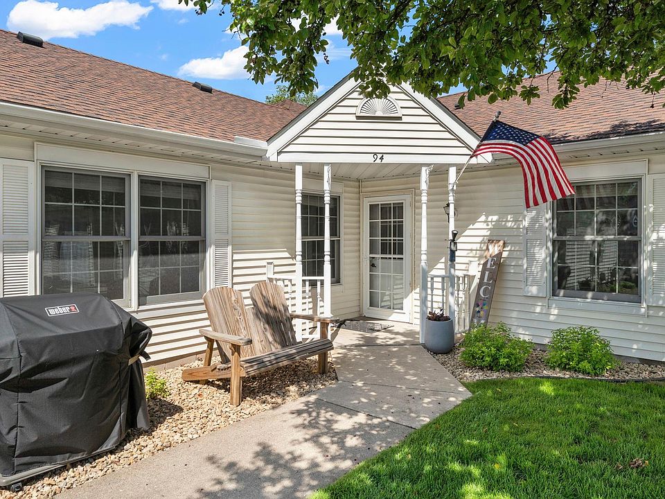 1st image of 94 Carmel Ave W #25