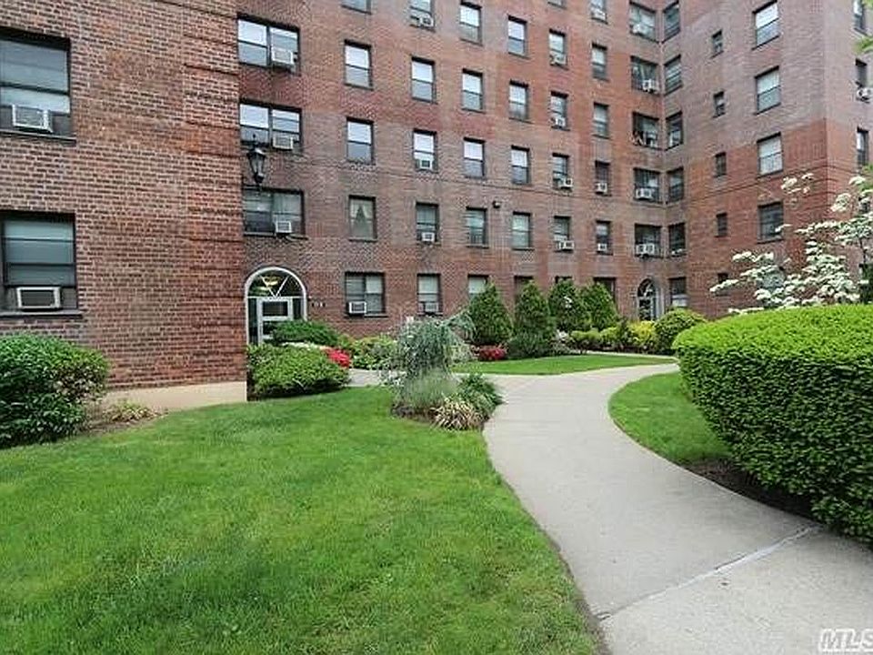 1st image of 25-12 Union St Unit 2B