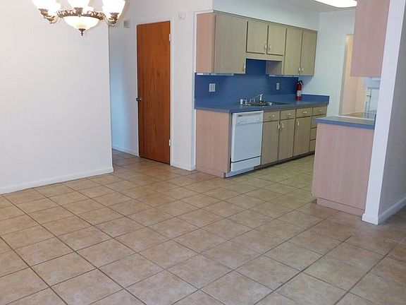5th image of 3444 NW 50th Ave