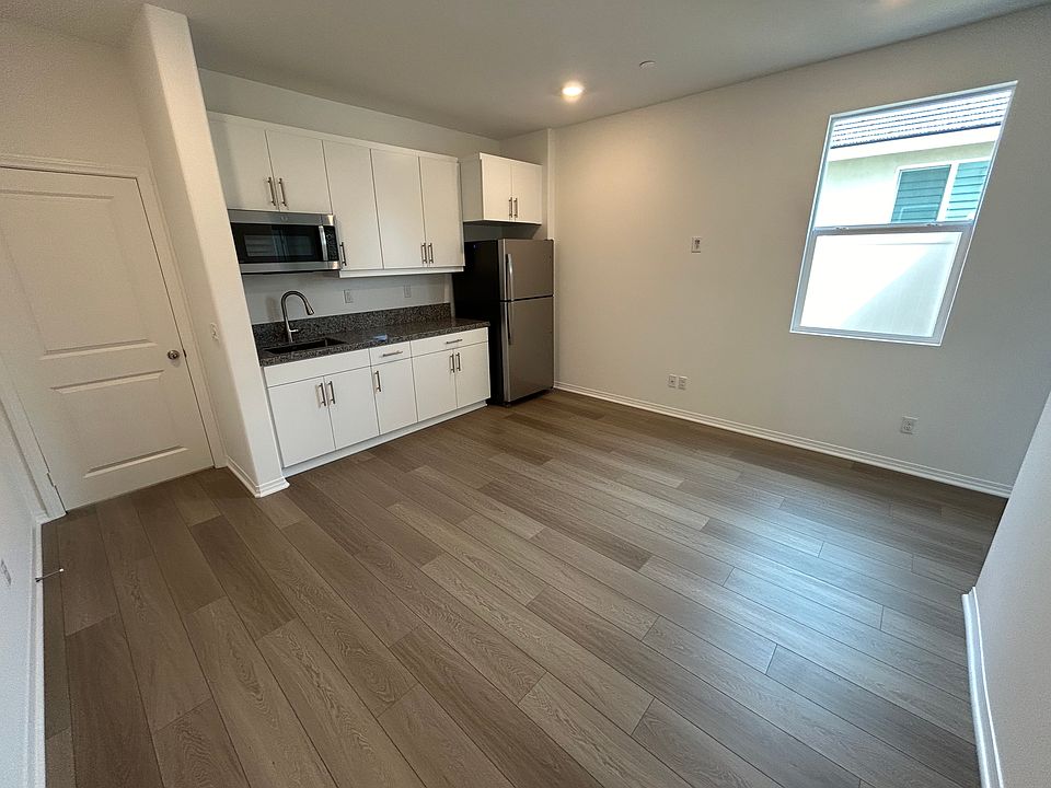1st image of 30092 Truckee Cir