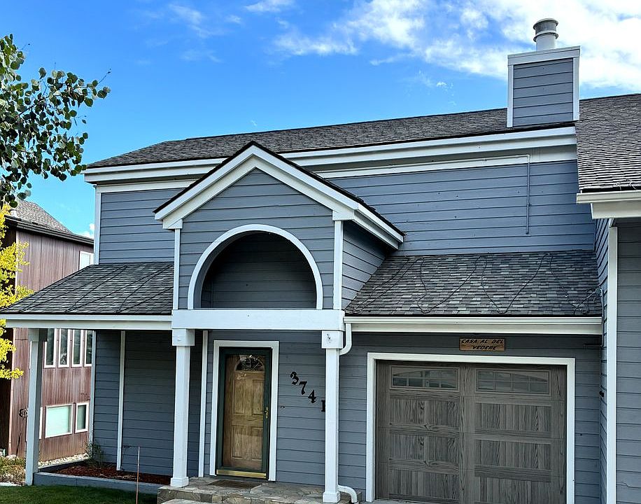 1st image of 374B Ensign Dr
