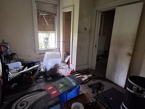 5th image of 1404 Woodward St