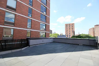 Rented by Loom Capital Group Inc.